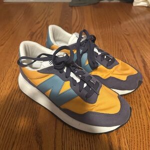 New Balance 237 Sneakers